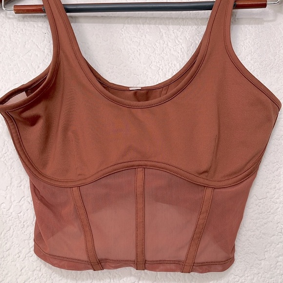 ALO Airbrush Mesh Corset Tank - Picture 4 of 9